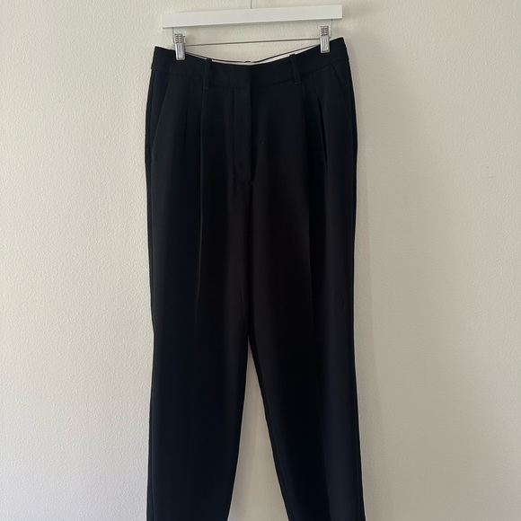 Aritzia Pants - Aritzia Effortless Pant Curve Fit Black High Waisted Wide Leg Trouser